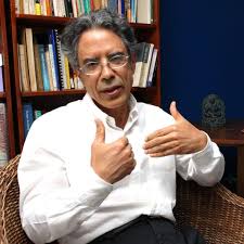 Антонио Сантос